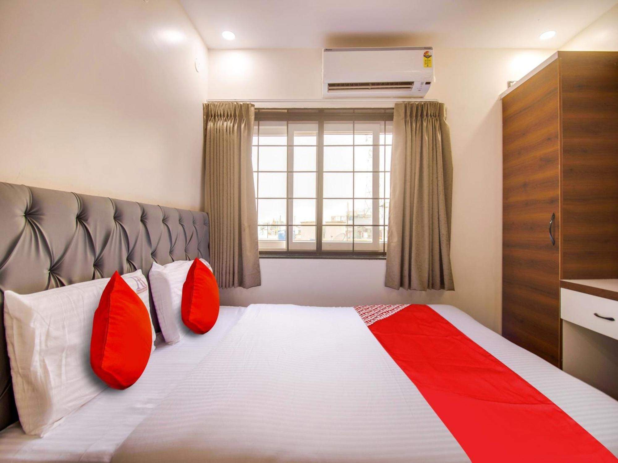 Hotel O Rr Residency Khammam Ngoại thất bức ảnh